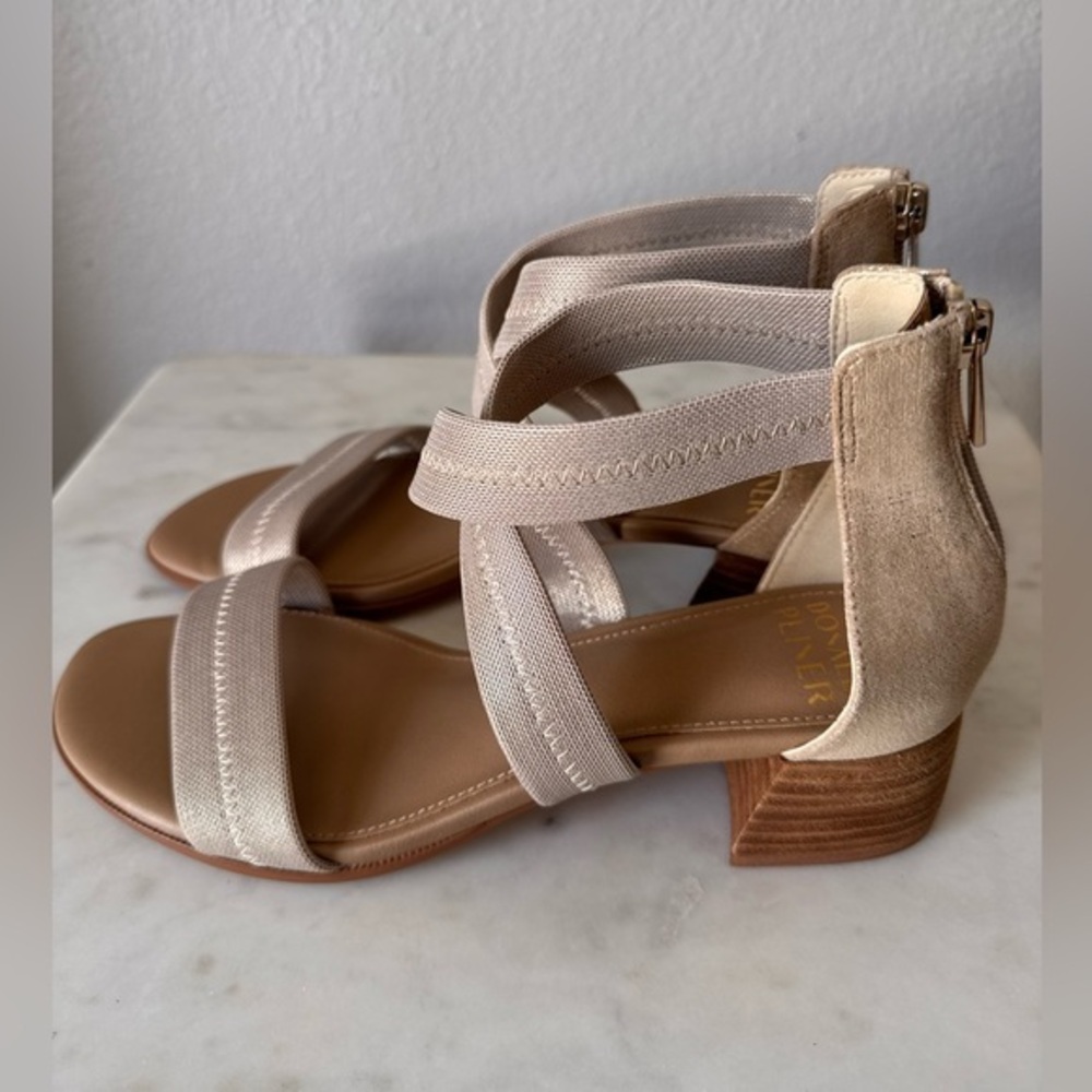 Donald J. Pliner Anitra Sandal Size: 8 in Gold